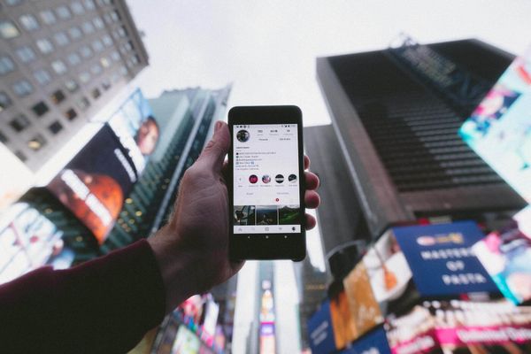 7 Ways to Reduce Social Media Overwhelm In Your Business Today