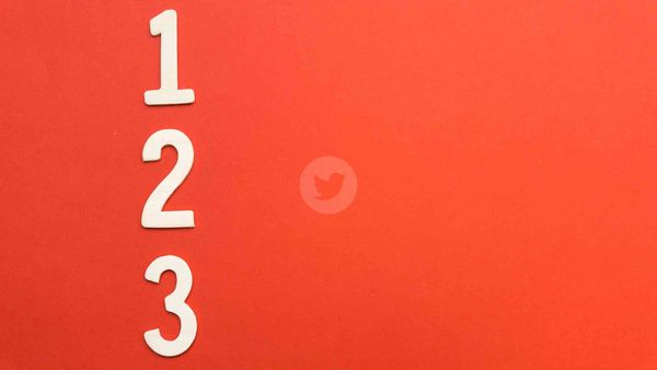 Check Real-Time Twitter Followers Count!