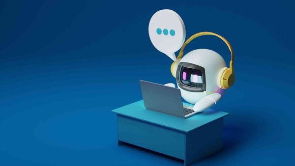 Best AI Assistants for Social Media Management!