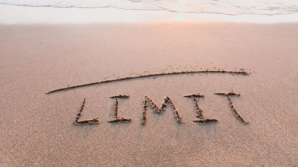 What is Twitter's DM limit, and how to deal with it?