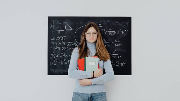 Educational Tweets: How to Teach, Grow, and Build Authority on X