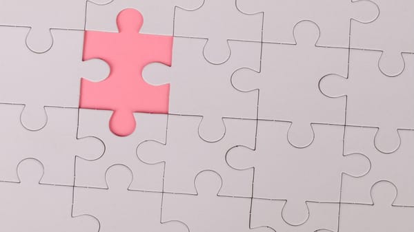 What’s the Difference Between Bots and Automated Accounts on Twitter (X)?