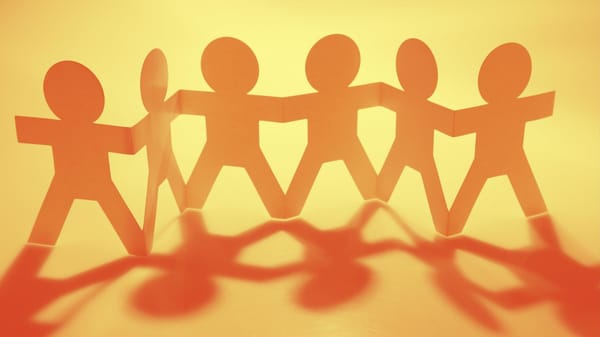 Can People See What Communities You’re In on Twitter (X)?