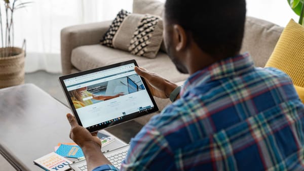 Manage multiple LinkedIn accounts at once: The Pro Guide